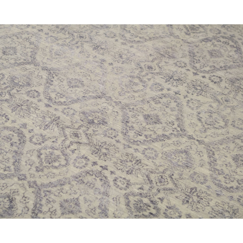 Hand Woven Wool Floral Area Rug