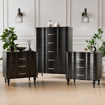 Ensemble de chambre à coucher 3 pièces Hahira Anjelyna (2 tables de chevet + 1 commode)
