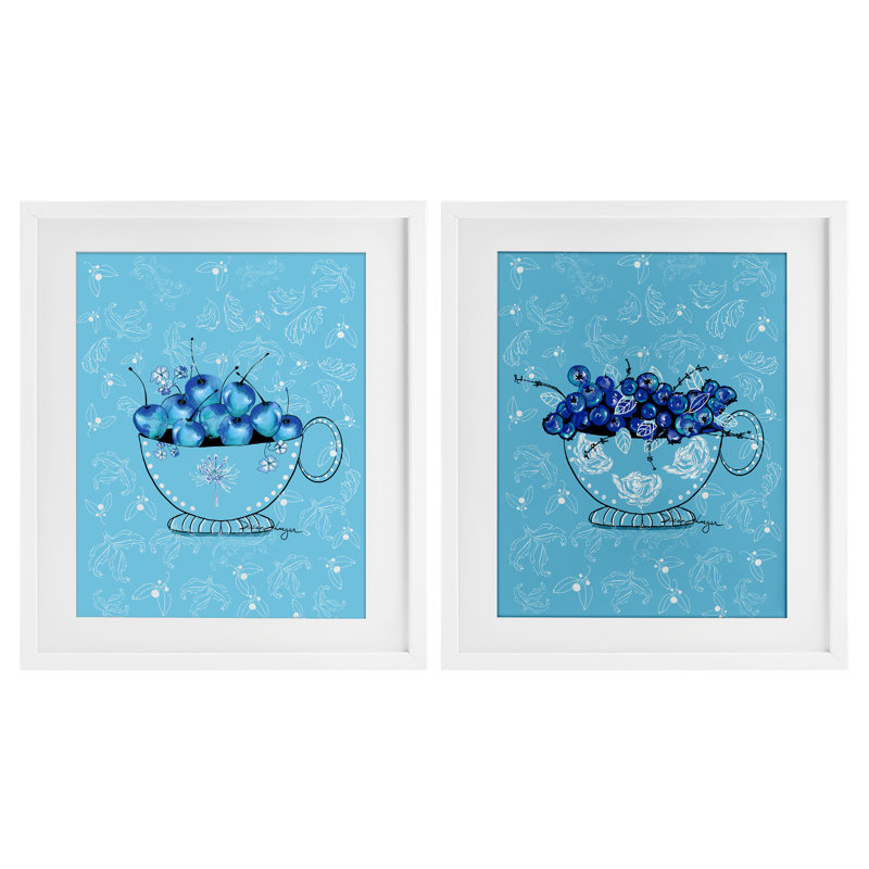 Ensemble de 2 tasses à thé Blue Fruit Teacups, par Susan Lugar, H 21 po x l 17 po, Cadre blanc côtier