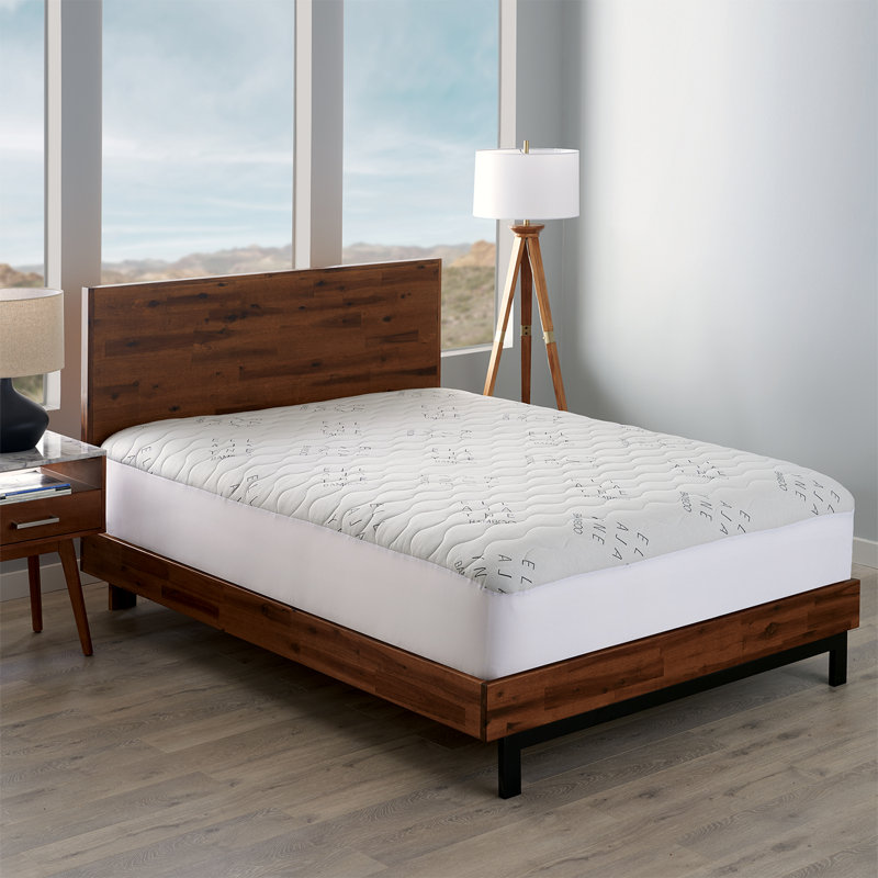 Waterproof, Hypoallergenic & Antibacterial Bamboo Mattress Pad, California King