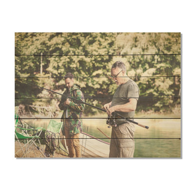 «Hunter S Fishing Pursuit - Chasse et pêche», art mural sur bois de pin naturel