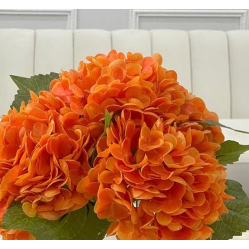 Arrangement de faux hortensias, Orange