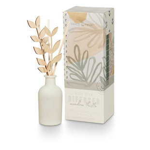 Tried & True diffuser Meadow Thistle Candle