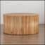 Table basse cylindrique de 31,5 pouces à la mode rétro avec relief à texture verticale, parfaite pour le salon, le bureau et la salle à manger
