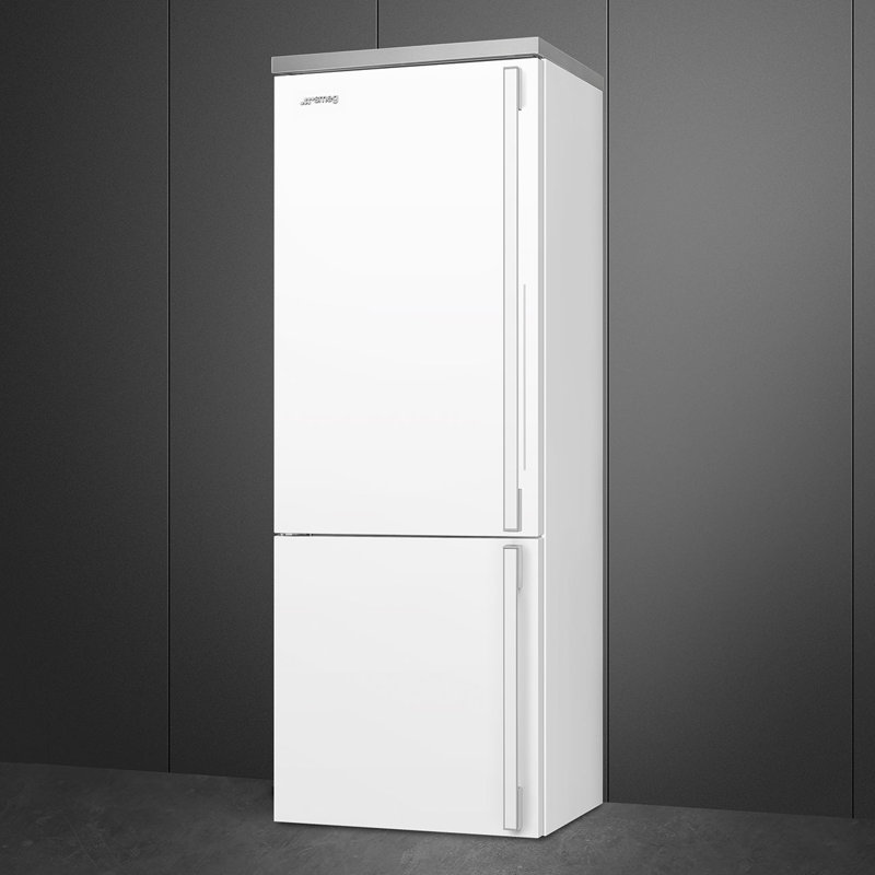 SMEG Portofino 27.7" Bottom Freezer Refrigerator 16.26 cu. ft., Right Handed, White