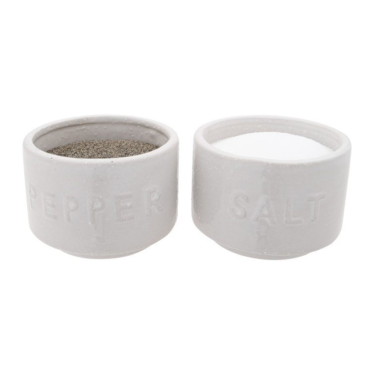 Salt & Pepper Shaker Set of 2 - stoneware - Creative Kitchen Fargo