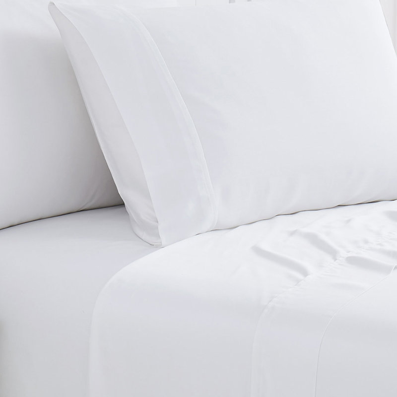 Southshore Fine Linens Bamboo Pillow Cases in Bright White, 100% Rayon from Bamboo 300 Thread Count Sateen Weave with Silky-Smooth Finish, 2 Pillowcases, Queen / Standard