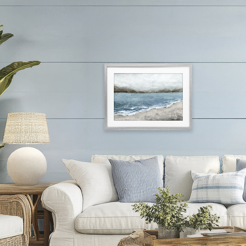 Shoreline Serenity Beach, reproduction encadrée sous verre, conception par Hannah Dawson, H 17 po x l 23 po