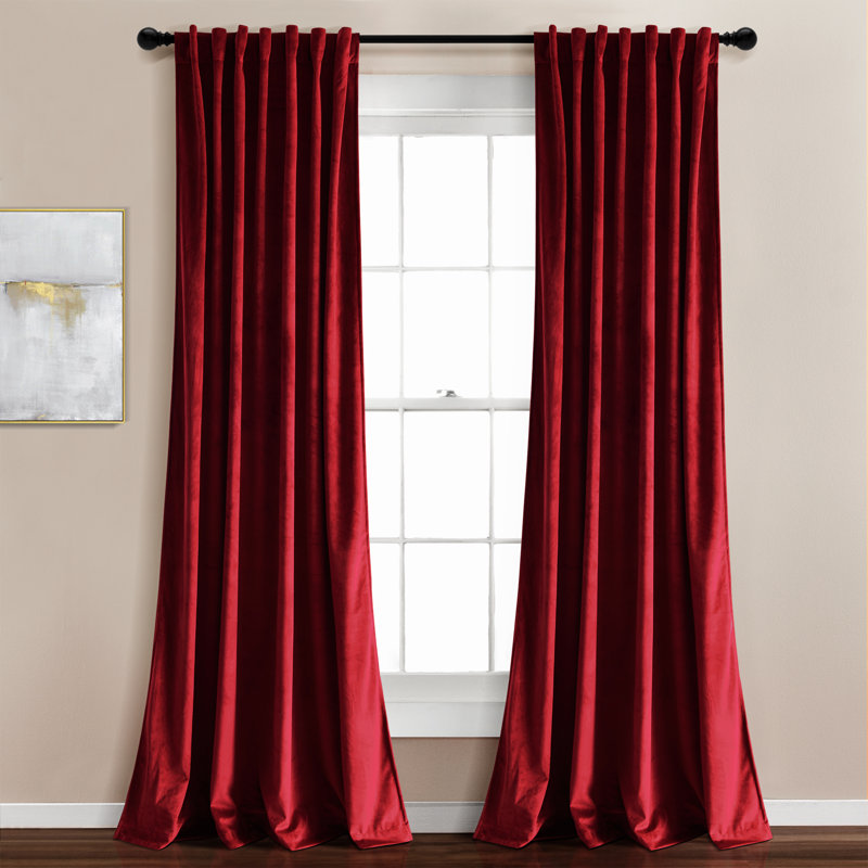 Paire de rideaux isolants Prima Velvet, rouge, L 54 po x L 84 po