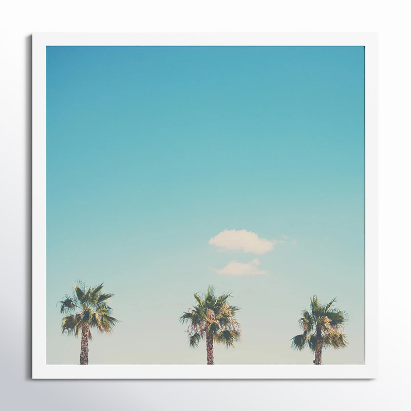 «A Trio of Palm Trees» par Laura Evans - reproduction de photo encadrée, Cadre blanc, H 40 po x l 40 po