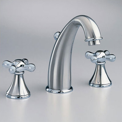 Amarilis Widespread Bathroom Faucet with Drain Assembly