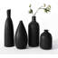 Vase en céramique noire