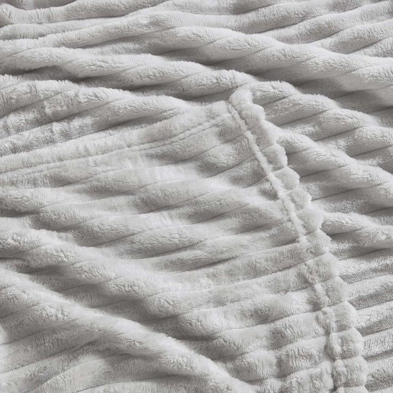 Nestl Cut Plush Cozy Throw Blanket - Fuzzy Warm Fleece Bed Blankets - Throws for Sofa, Bed, and Couch, King, Silver Gray