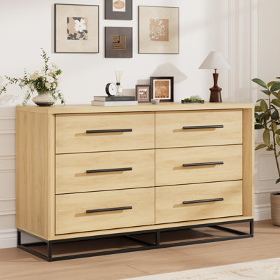 Commode industrielle à 6 tiroirs pour chambre à coucher – Commode rustique en bois avec poignées en métal, meuble de rangement robuste pour vêtements – Couleur bois naturel