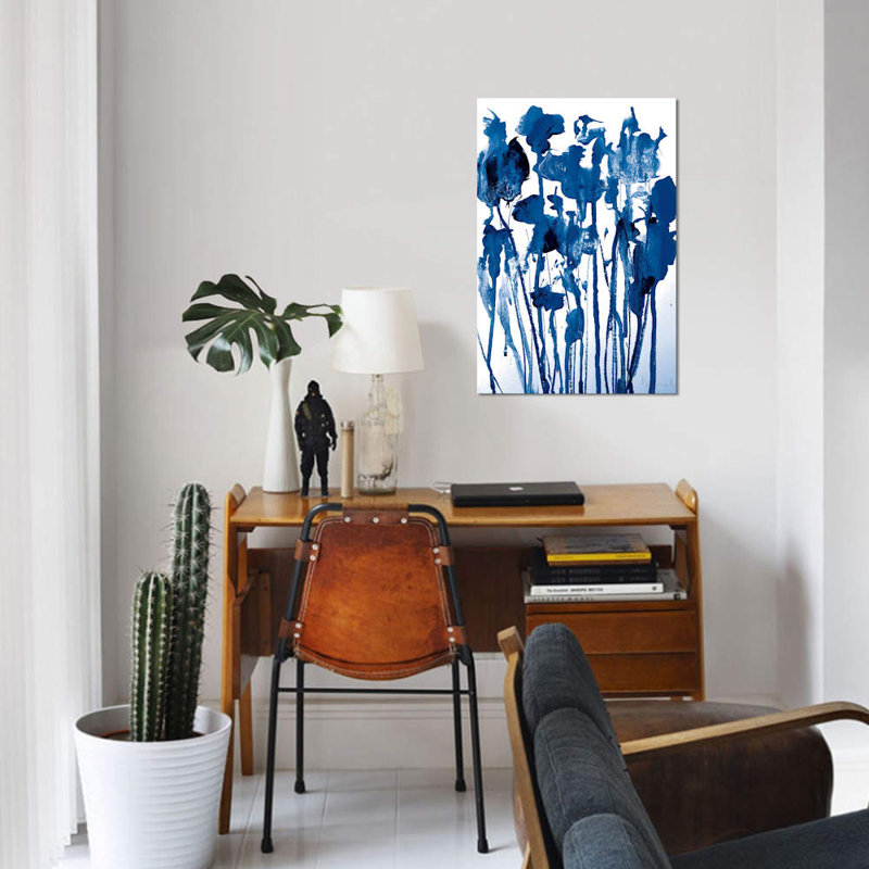 «Navy Flowers», reproduction sur toile, H 12 po x l 8 po x P 0,75 po, Toile tendue
