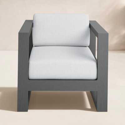 Chaise de patio avec coussins Sunbrella Georgie