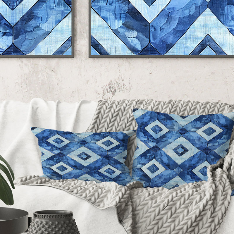 Coussin moderne bleu, blanc et treillis moderne I, H 16 po x l 16 po