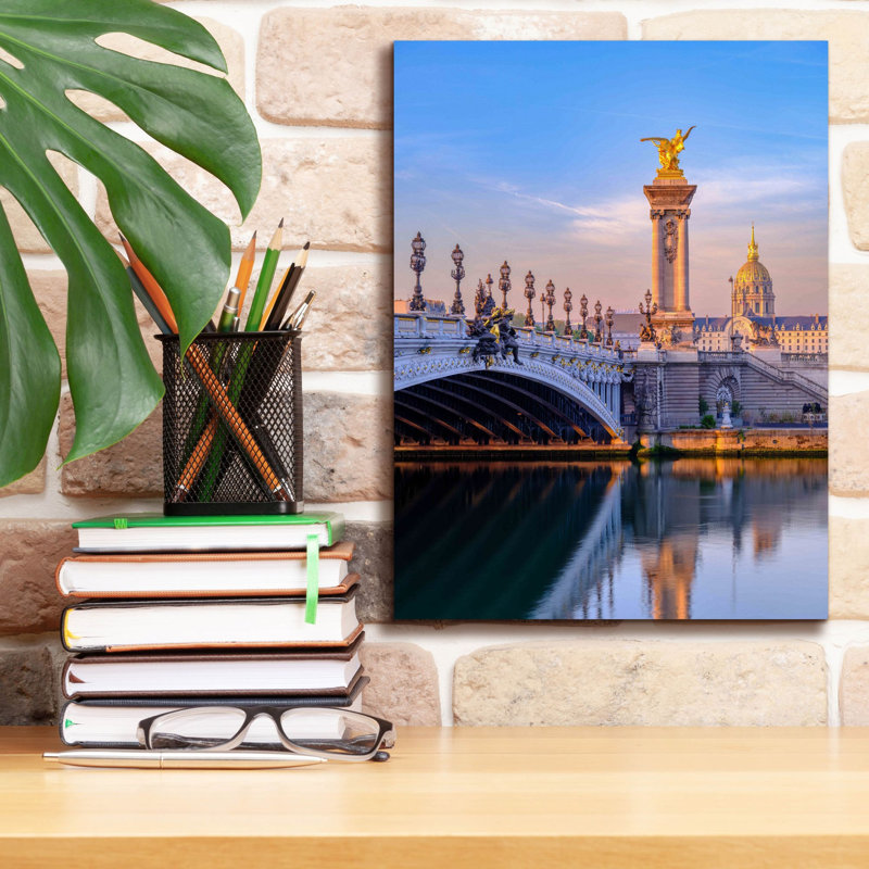 «Paris - Alexander Iii Bridge» par Epic Portfolio, art mural sur toile, H 16 po x l 12 po x P 0,75 po