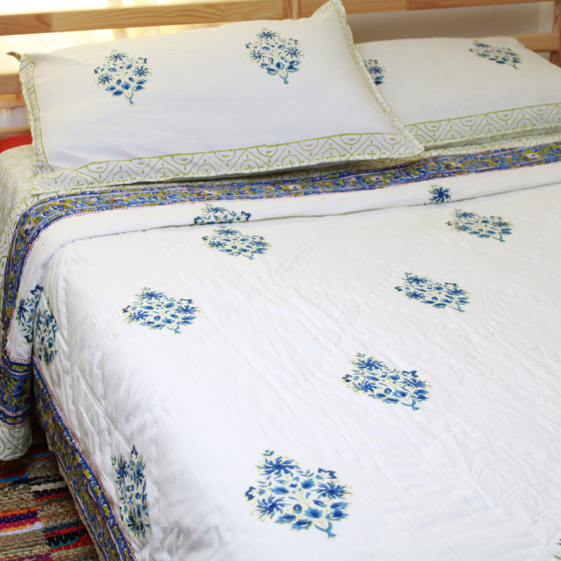 Hondah Cotton Floral Bedspread with Pillowcases