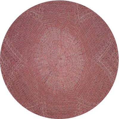 Tapis brun clair tissé à la machine