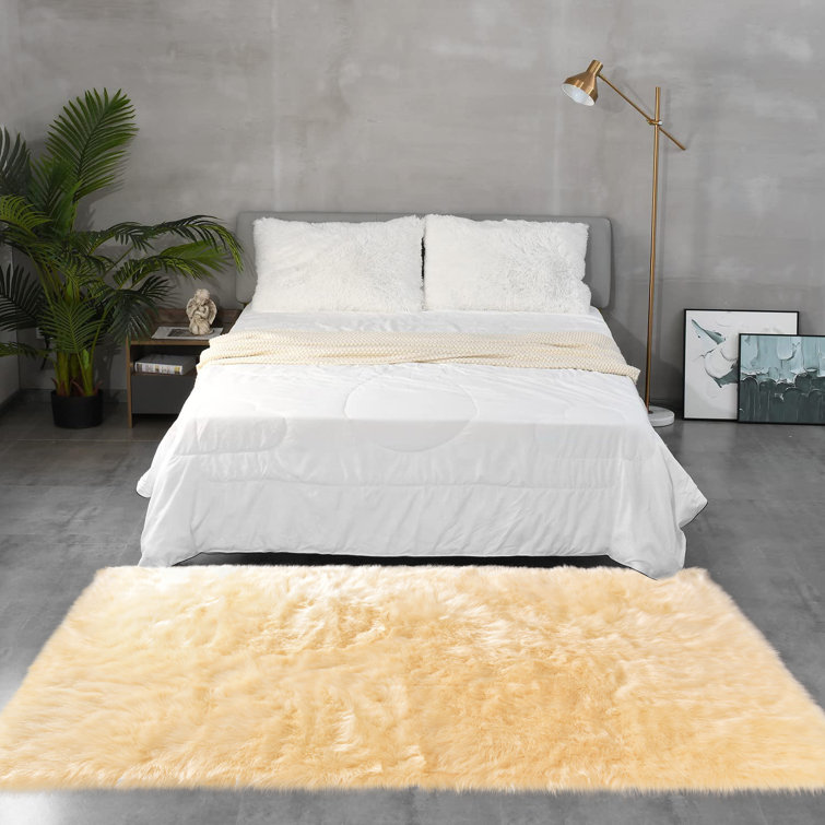 Kovacev Faux Sheepskin Indoor Rug