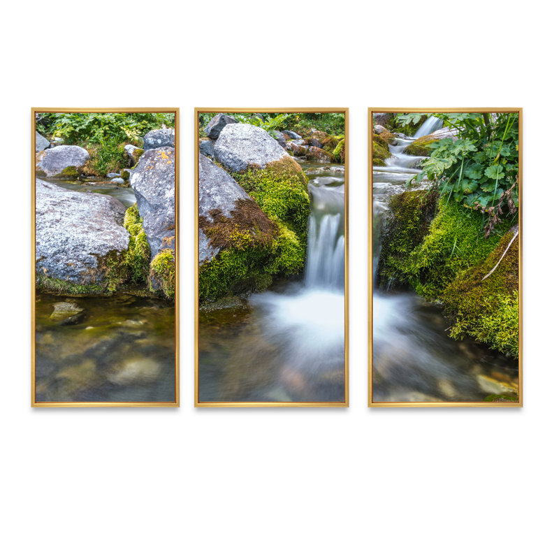 «Summer Water Stream», ensemble de 3 toiles encadrées, H 20 po x l 36 po x P 1 po, Or