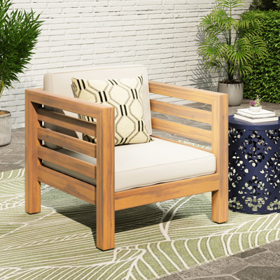 Fauteuil club beige - Structure et coussins en bois imperméables et confortables avec