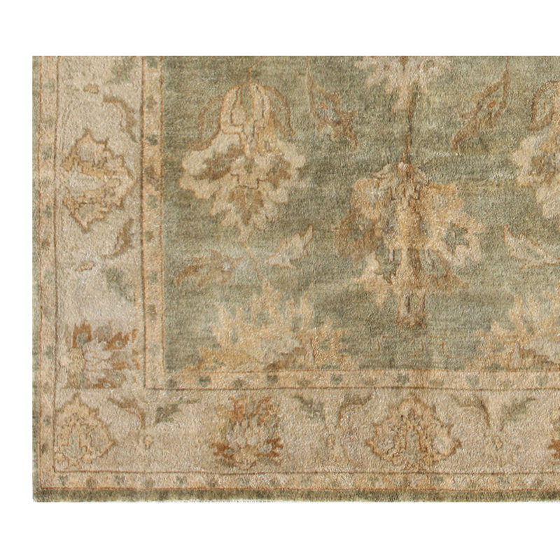 Hand Woven Wool Floral Area Rug, Rectangle 6' x 9'