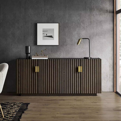 Buffet de style nordique minimaliste et luxueux