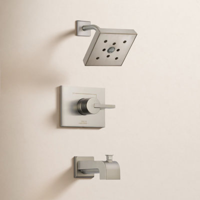 Vero Diverter Shower Faucet Trim
