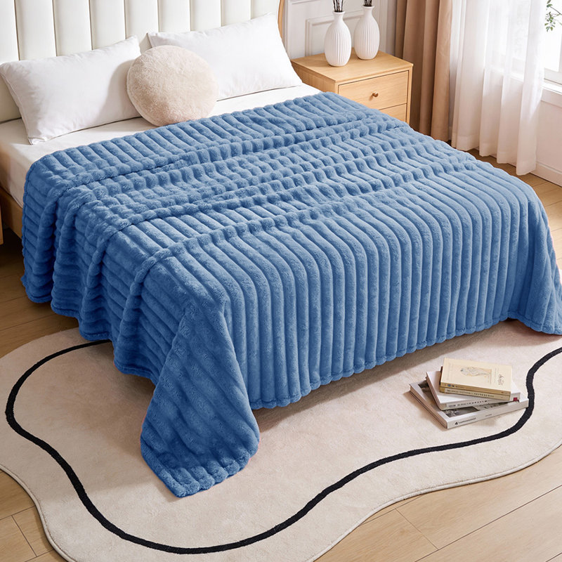 Machine Tufted Throw Blanket, 200cm x 180cm, Blue, Striped