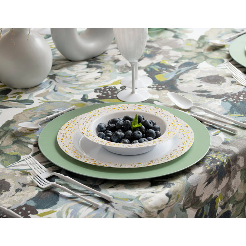 Disposable White Round Plastic Plates 7 inches- Pebbled, White/Silver