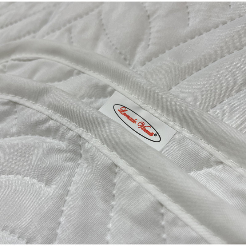 Ermine quilted bedspread, 140 x 210 cm Bedspread, White