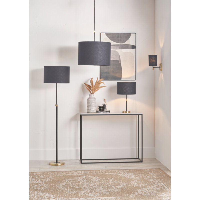 Steel Wallchiere