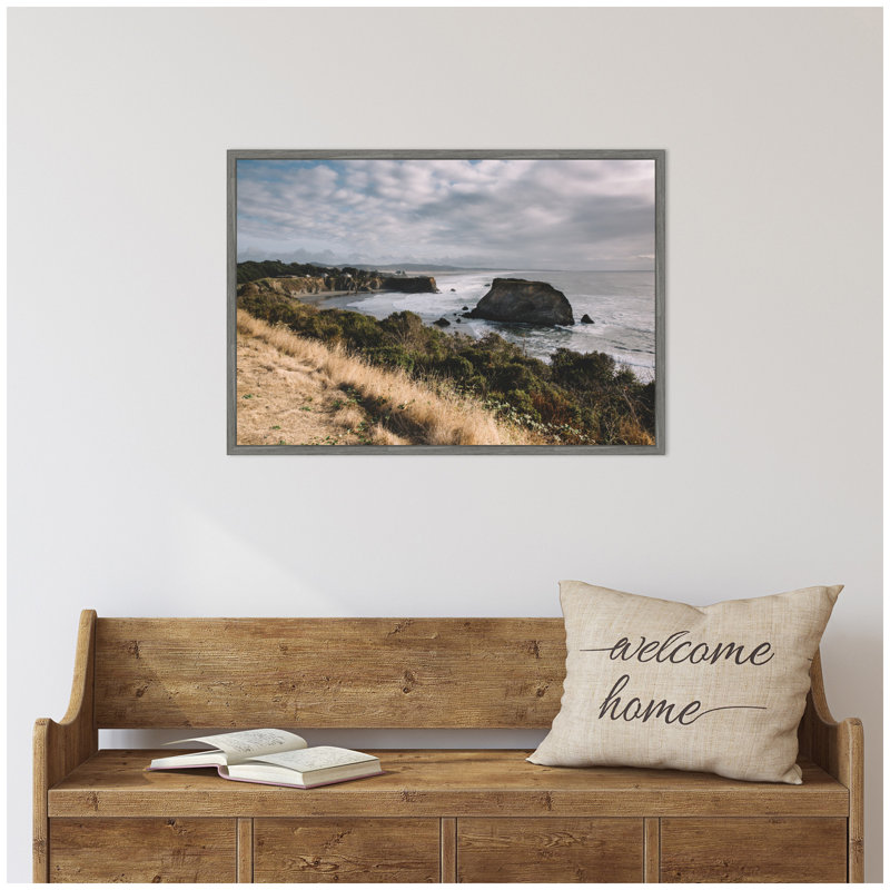«Rugged Coastal Landscape» par Patricia Hasz de Patricia Rae, reproduction d'art sur toile encadrée