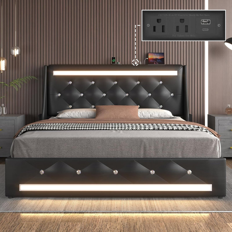 Cadre de grand lit avec lumières DEL, cadre de lit rembourré avec station de charge, lit plateforme avec tête de lit à losanges, lattes en bois, assemblage facile, aucun sommier nécessaire, silencieux, noir