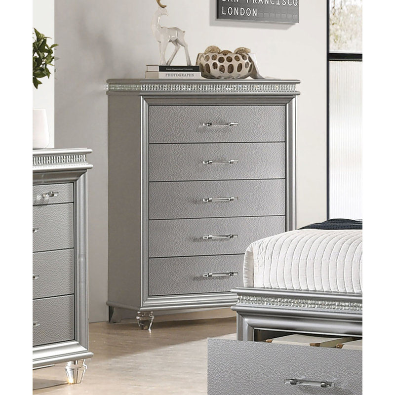 Belliveau 37.5'' W 5 - Drawer Dresser, Silver