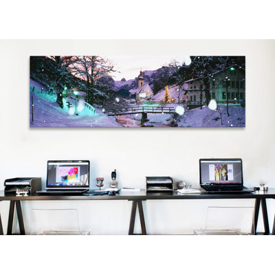 « ecclésiastique on a snow recouverte hill, rothenburg, bavière, germany », reproduction de photo sur toile