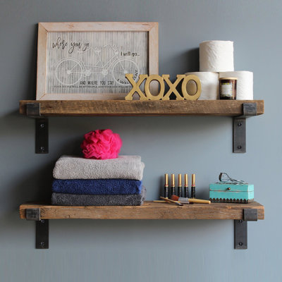 Tablette murale en bois faite à la main, noire et noyer, 23,6 po x 6,3 po x 5,5 po | 100% bois d'épinette avec base en métal robuste | Conception rustique de couleur unie, parfaite pour la décoration intérieure et le rangement | Supporte jusqu'à 5,3 lb, fixation murale facile