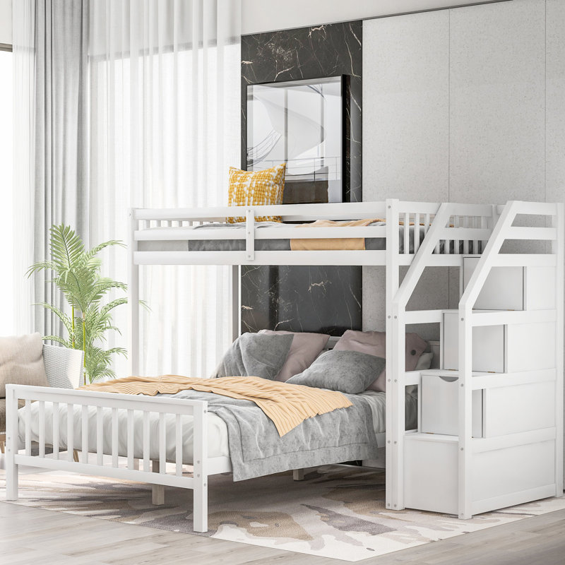 Lit mezzanine simple au-dessus d'un lit double avec escalier en blanc, Blanc