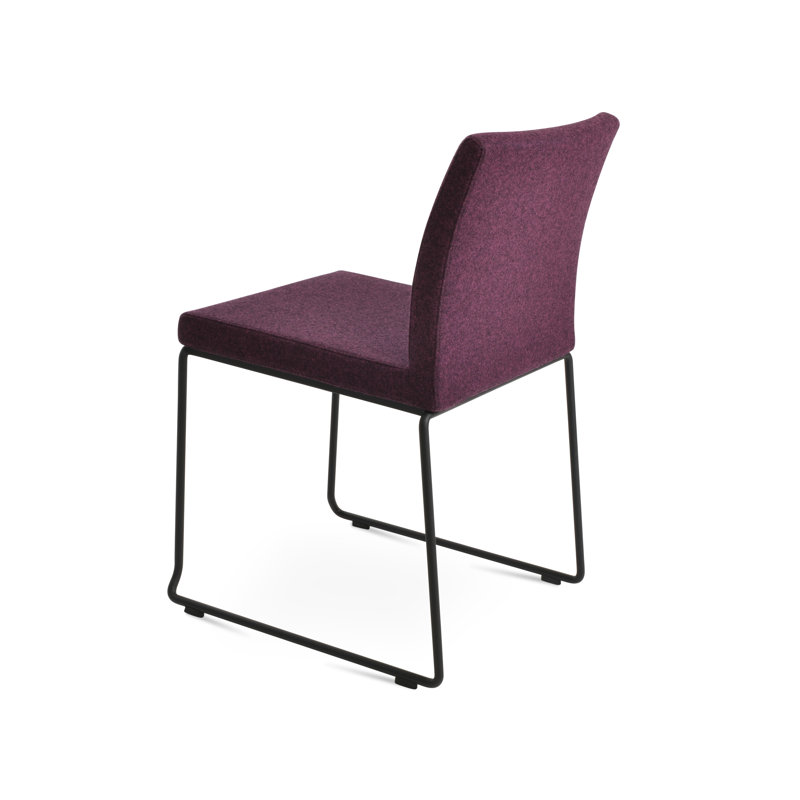 Chaise empilable en laine Aria, Noir, Marron profond
