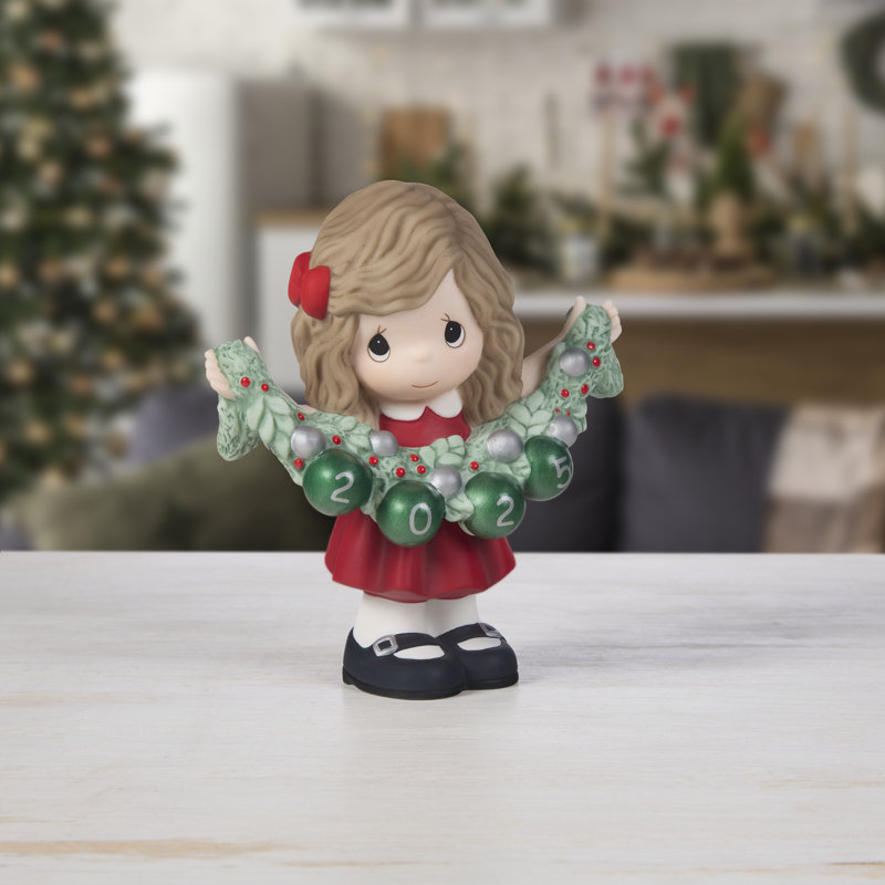 Figurine Precious Moments Deck The Halls 2025