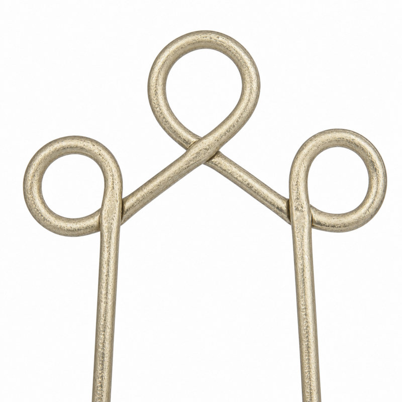 Cole & Grey Metal Tripod Easel