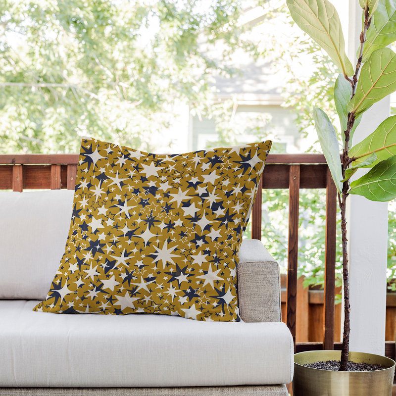  Polyester Indoor/Outdoor Throw Pillow, 26" x 26"