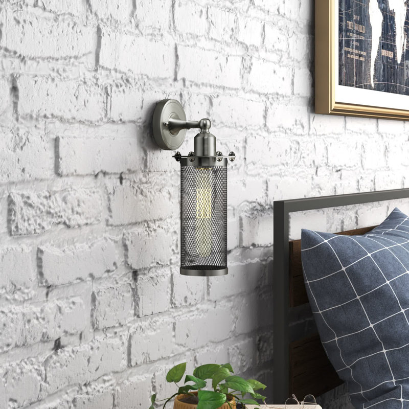 Gavyn Armed Sconce, Matte Black, Matte Black