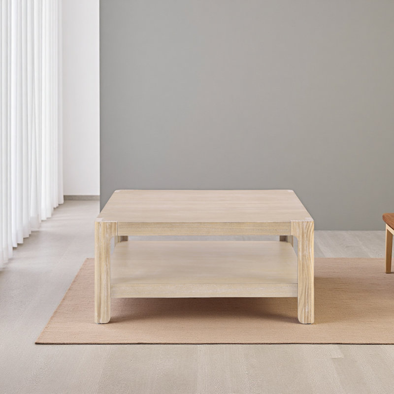 Table basse moderne avec profil arrondi, parfaite pour le salon et le salon