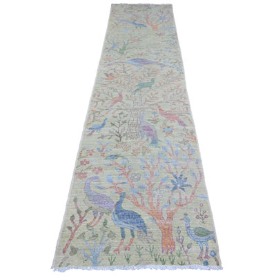 Tapis de couloir oriental vert 2 pi 9 po x 11 pi 8 po noué à la main avec motif Peshawar afghan avec des oiseaux du paradis, laine douce, teintures végétales