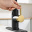 Robinet de cuisine sans contact avec douchette rétractable - Mains automatiques Smart, noir et or, contemporain, acier inoxydable, remplissage en céramique Smart Touchless