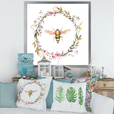 «Bee In Wildflowers Wreath», reproduction d'art sur toile