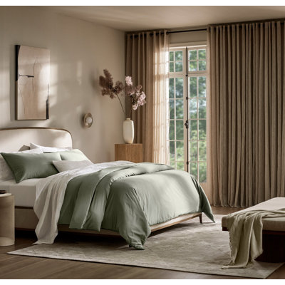 Signature Comforter Set
